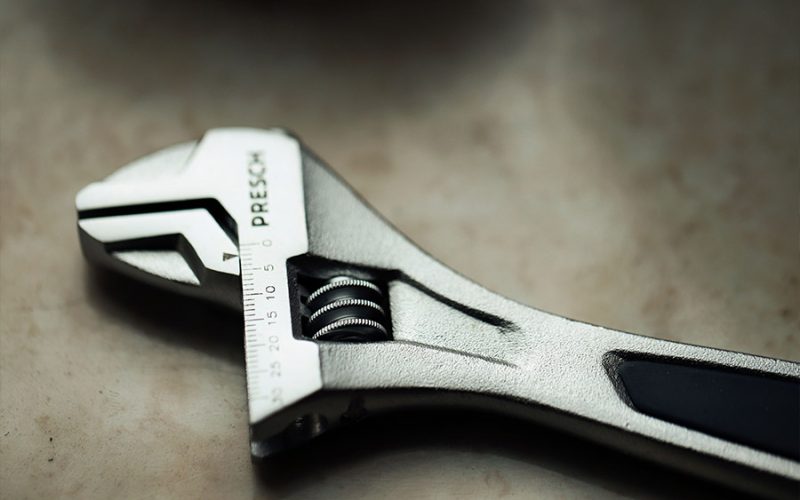 Outils plomberie professionnels chantier