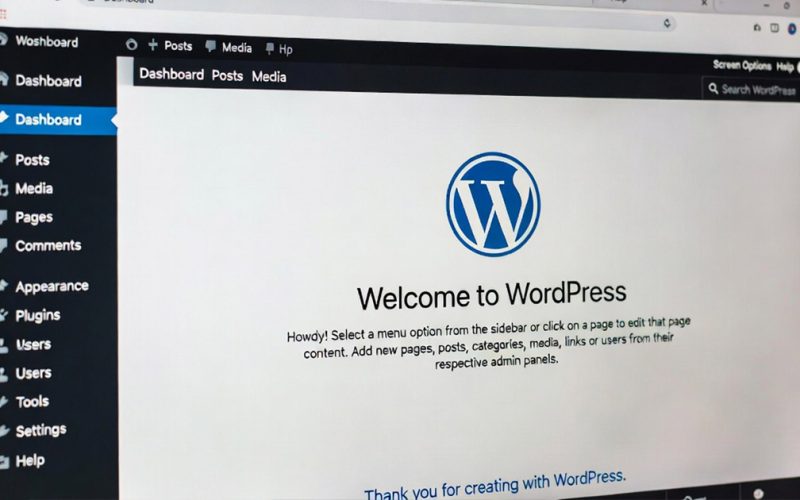 Comment créer son site WordPress soi-même : guide débutant 2026